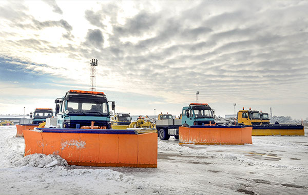 Commercial Snow Removal | Livonia, MI | M & D - snow-removal-1
